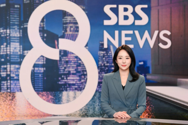 [SBS 8 News] Weekend 'SBS 8 News' new anchor, '10 -year -old' Lee Hyun -young