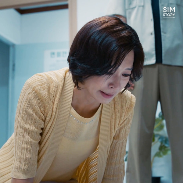 Drama ‘Boys’ Generation’ starring Im Si-wan... Special appearance by Jeong Ae-yeon, kneeling down and acting with earnest maternal love
