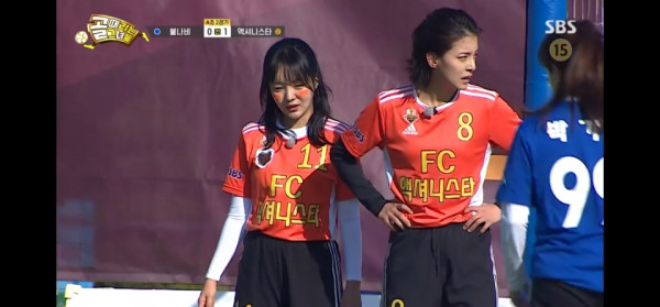 In ‘Girls Who Hit Goals’, ‘FC Actionnista... advances to the semifinals thanks to Moon Ji-in’s score!