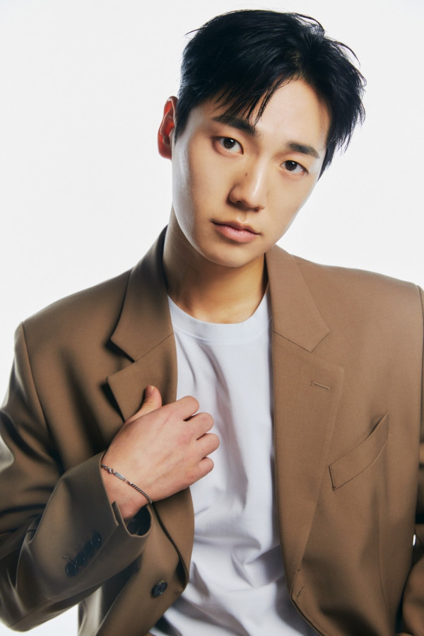 ‘Wedding Battle’ romanticist Jung Woo-jae... Actors Kim Myung-min and Lim Ye-jin sign exclusive contracts with their agency