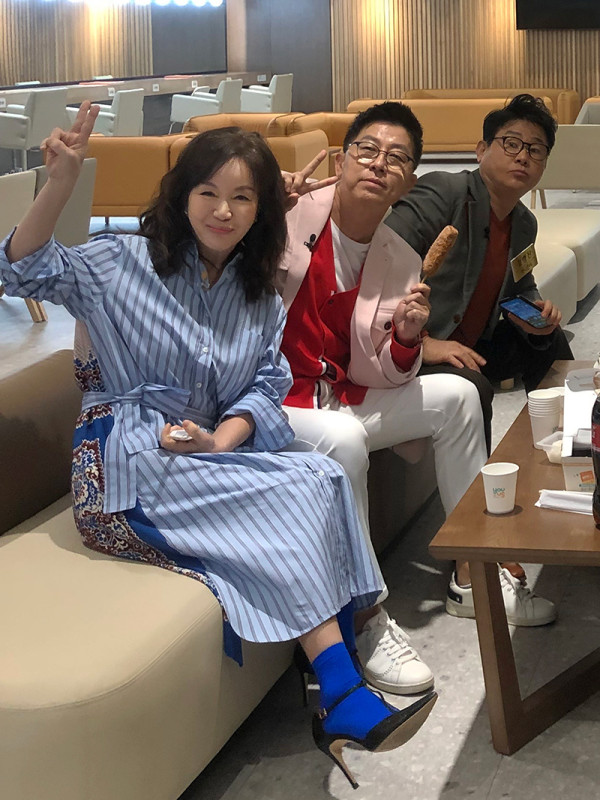 ‘Eternal Teen Star’ Lim Ye-jin’s studio behind-the-scenes cut revealed!!