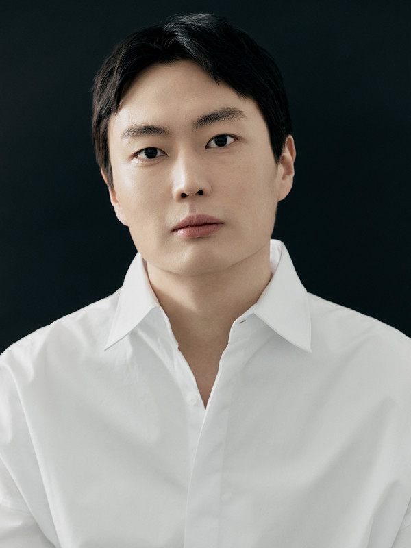 ‘Top actor’ Noh Jae-won confirmed to appear in ‘This Close Traitor’... Expectations are rising for the acting chemistry he will show with actor Han Seok-gyu