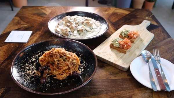 <A Tour of the Neighborhood> From a ‘cat photography studio’ to a ‘singing chef’, the neighbors Lee Man-ki met in Hanam!